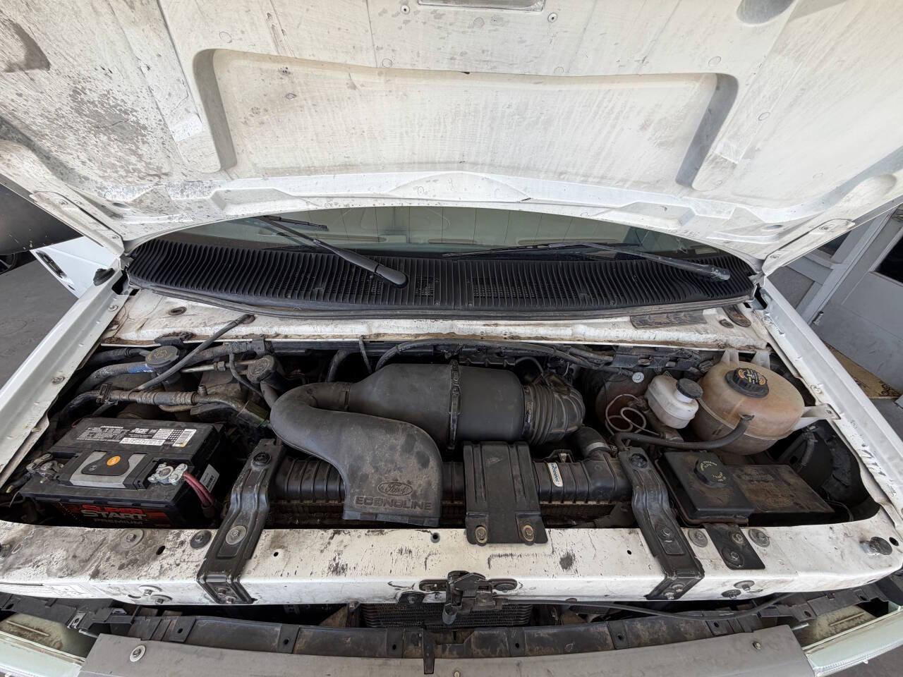 Used 1997 Ford E-350 and Econoline 350 XL RWD image 19