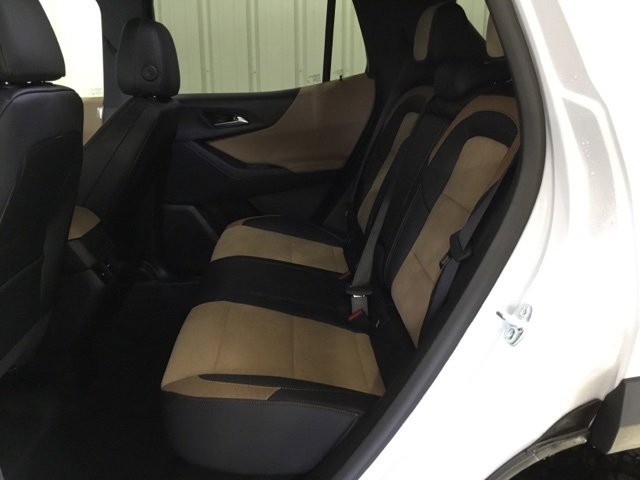 New 2026 Chevrolet Equinox ACTIV w/ Convenience Package III image 39