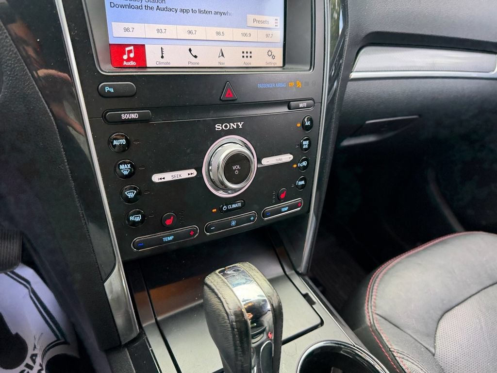 Used 2019 Ford Explorer Sport AWD/4WD image 11
