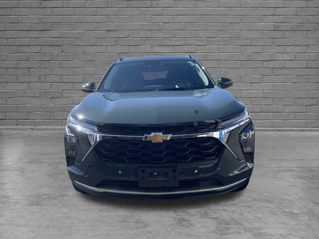 New 2026 Chevrolet Trax LT w/ Sunroof Package FWD image 2
