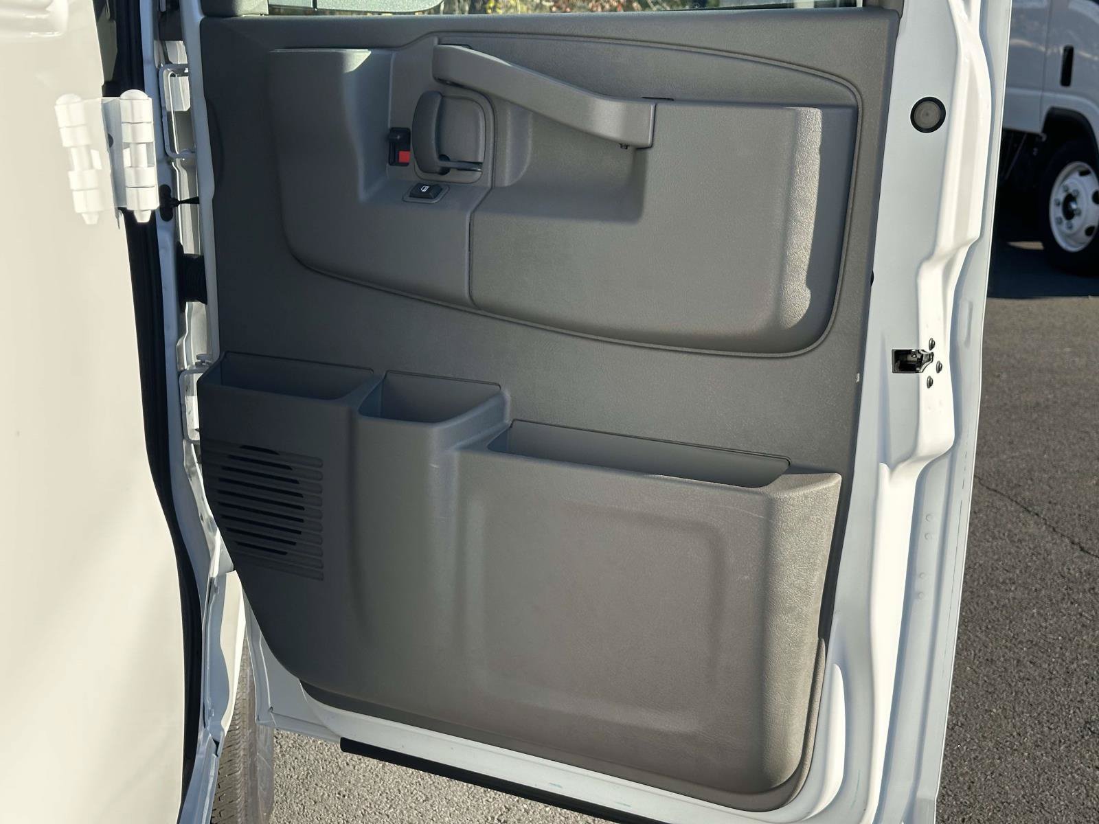 New 2025 Chevrolet Express 2500 w/ Driver Convenience Package RWD image 25