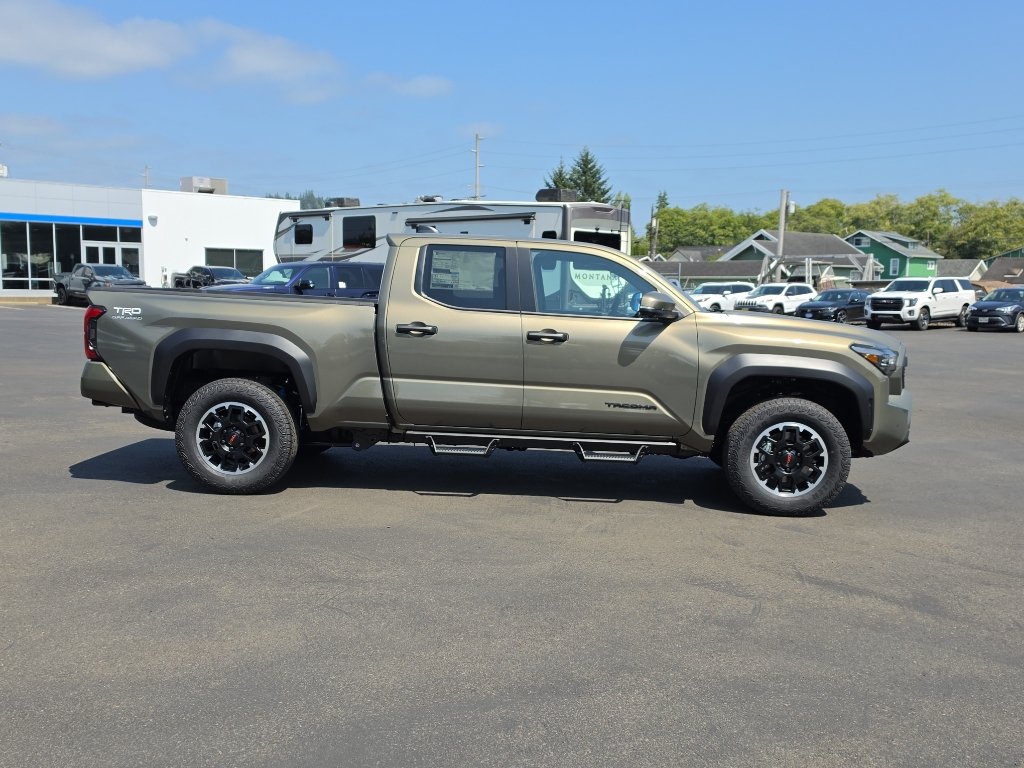 New 2026 Toyota Tacoma TRD Off-Road AWD/4WD image 7