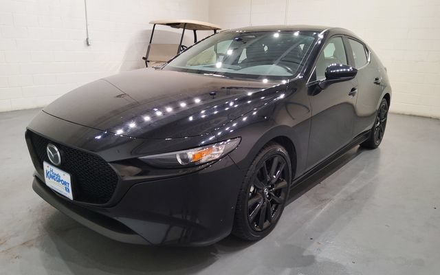 Used 2024 MAZDA MAZDA3 s FWD image 3