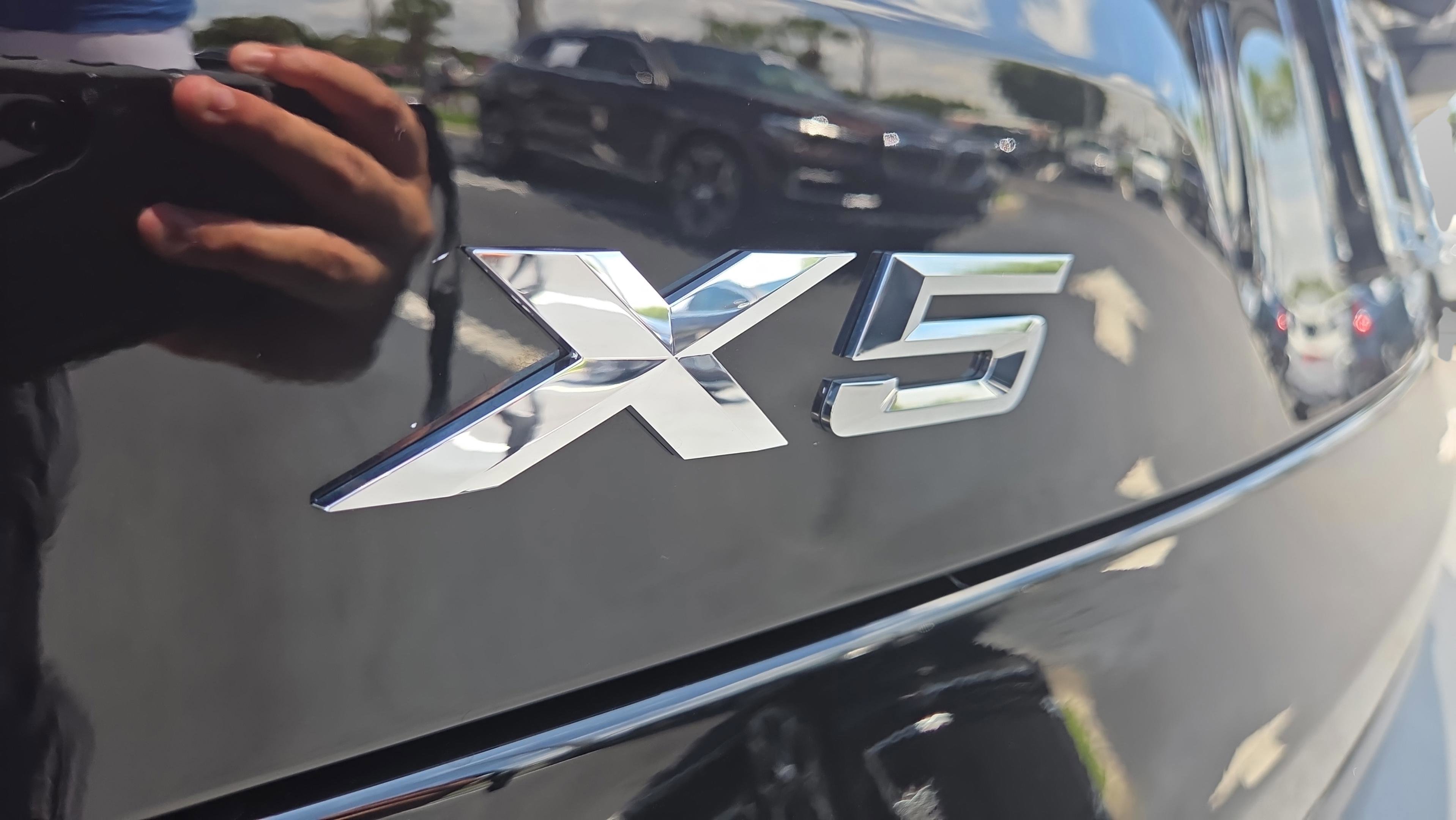 Used 2022 BMW X5 xDrive40i w/ Premium Package AWD/4WD image 37