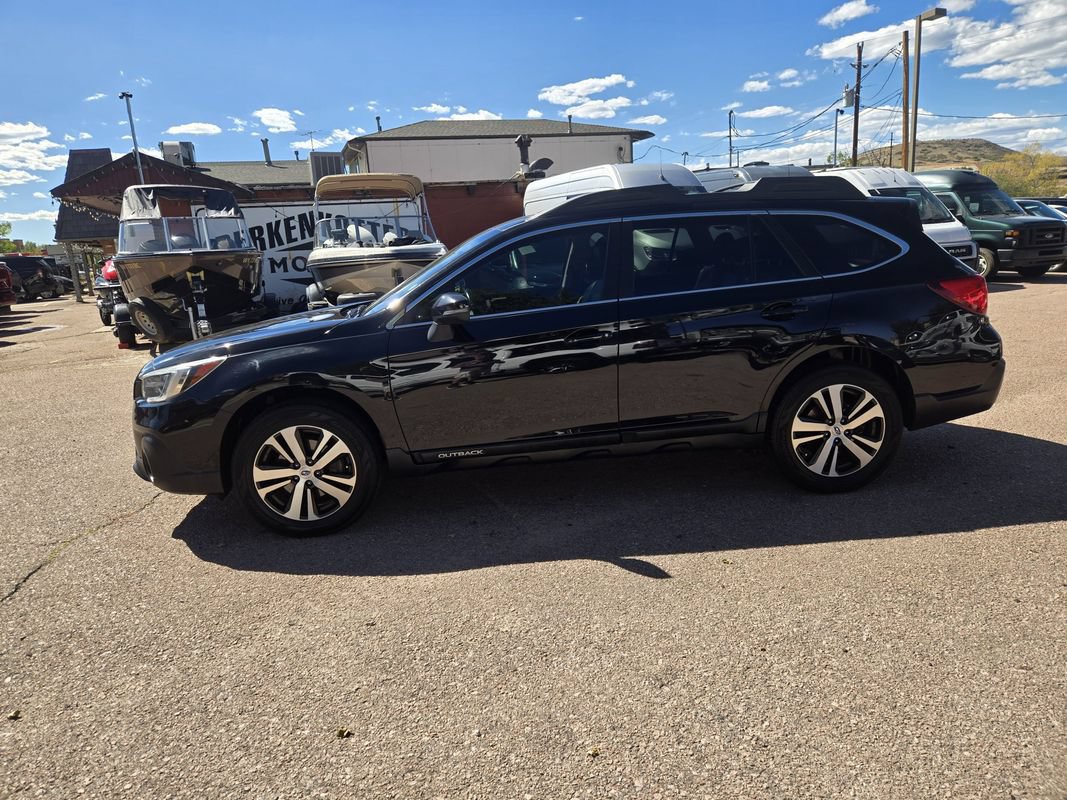 Used 2018 Subaru Outback 2.5i Limited AWD/4WD image 6