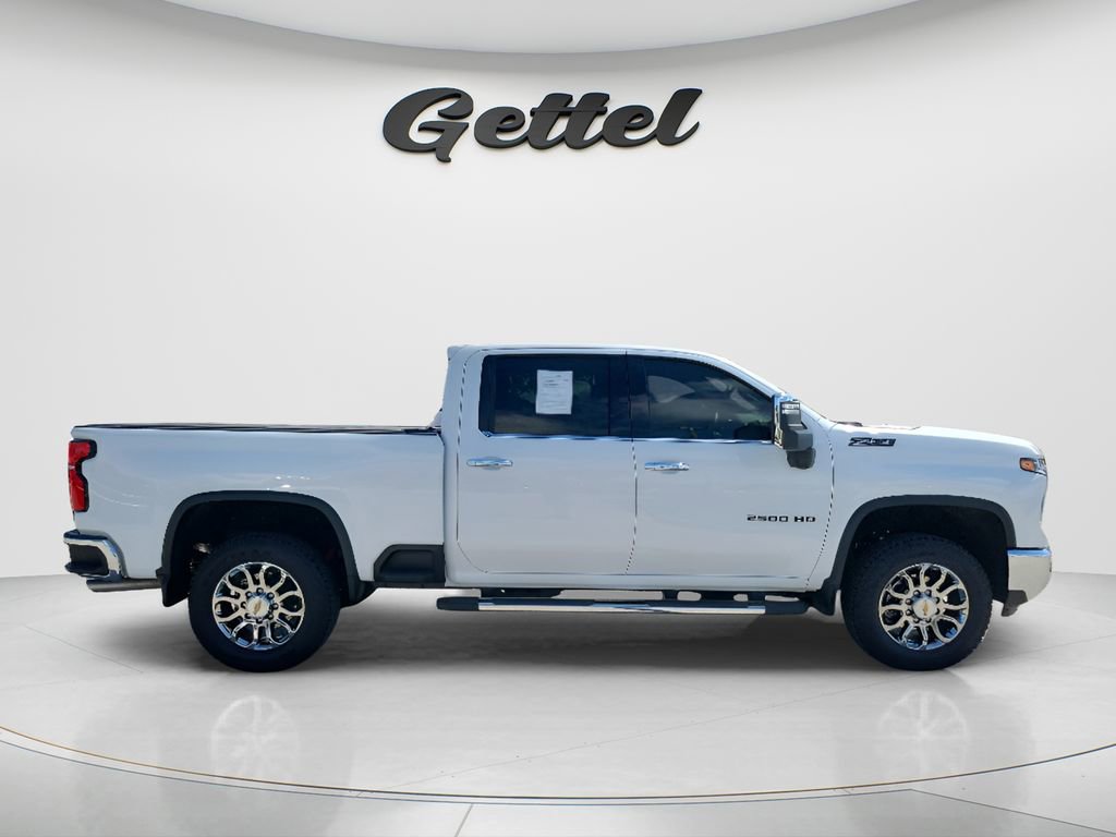 Used 2026 Chevrolet Silverado 2500 LTZ w/ LTZ Plus Package image 11