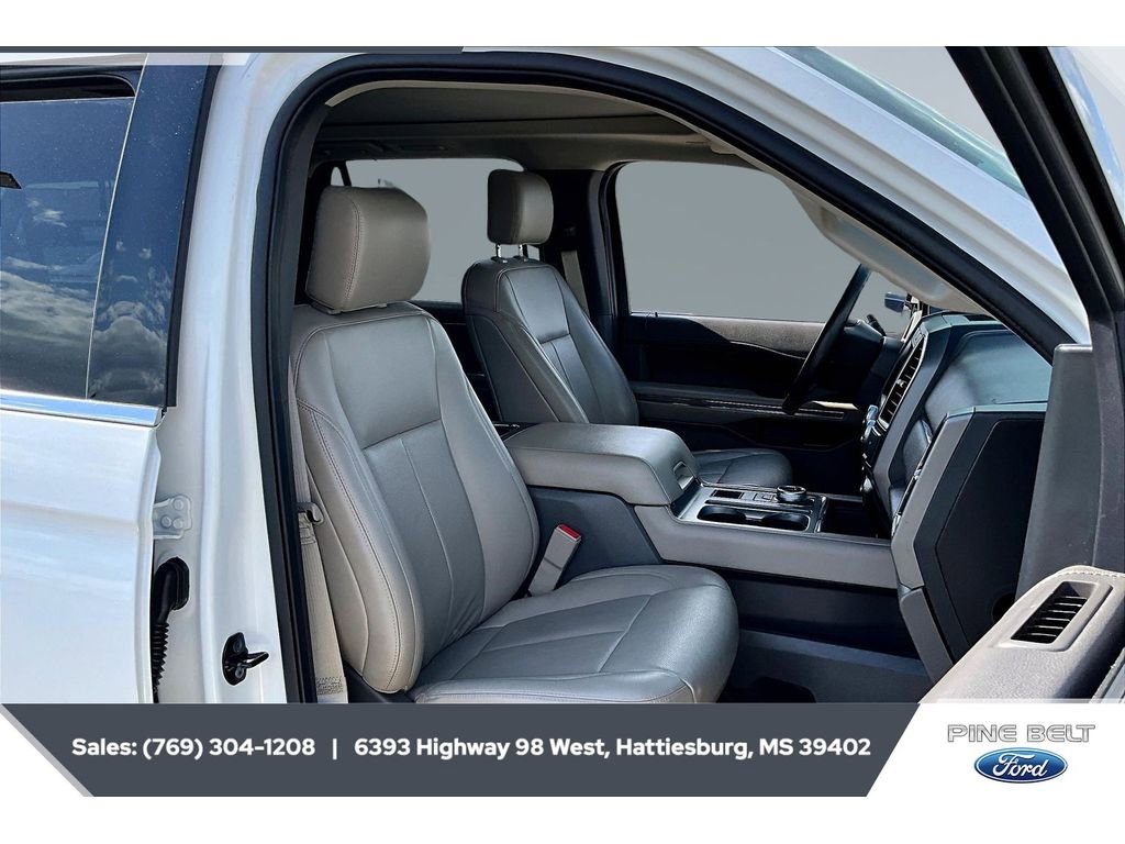 Used 2020 Ford Expedition Max XLT w/ Equipment Group 202A image 6