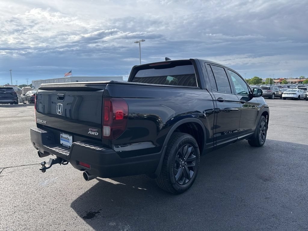 Used 2023 Honda Ridgeline Sport image 7