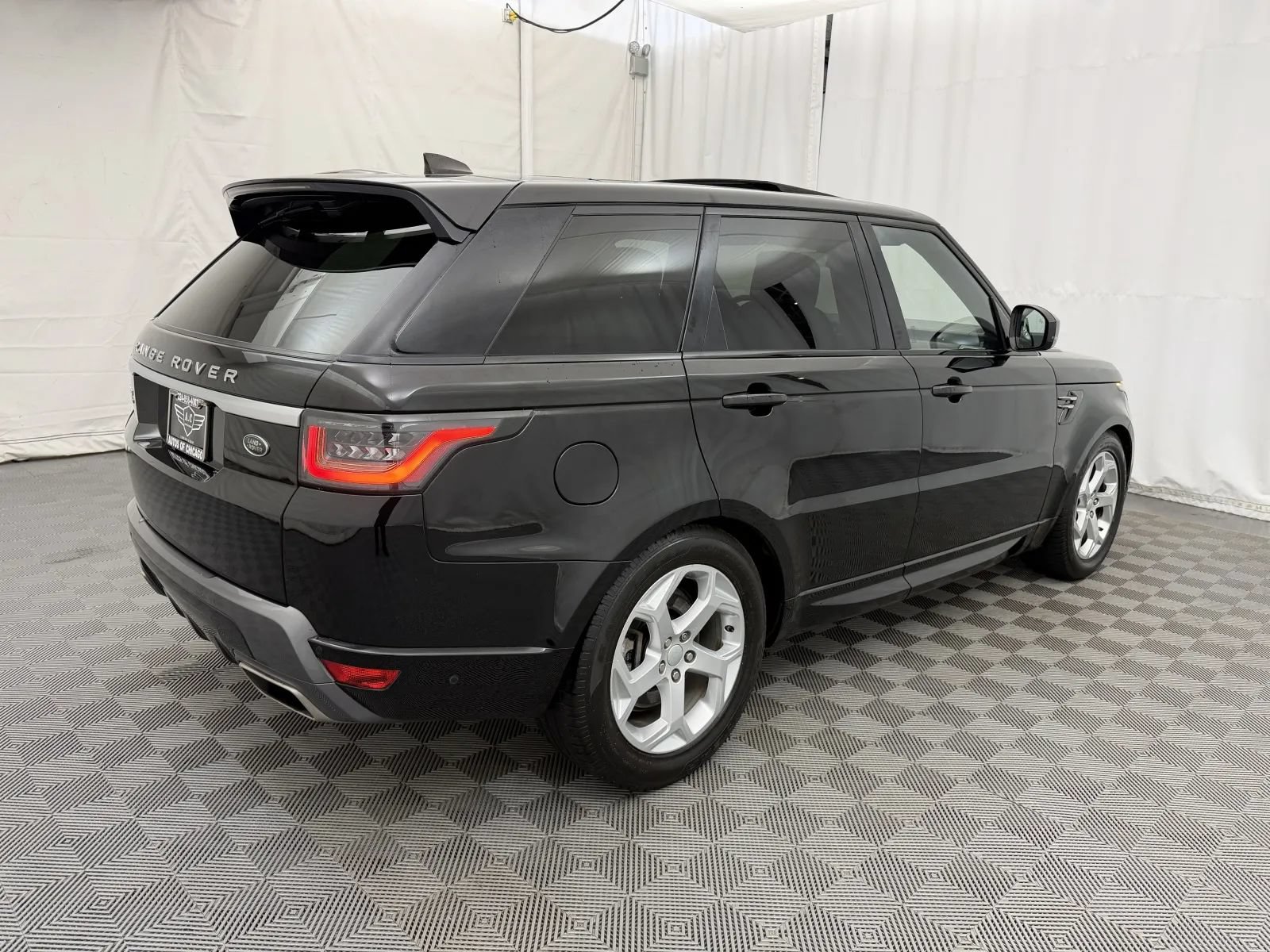 Used 2018 Land Rover Range Rover Sport HSE AWD/4WD image 5