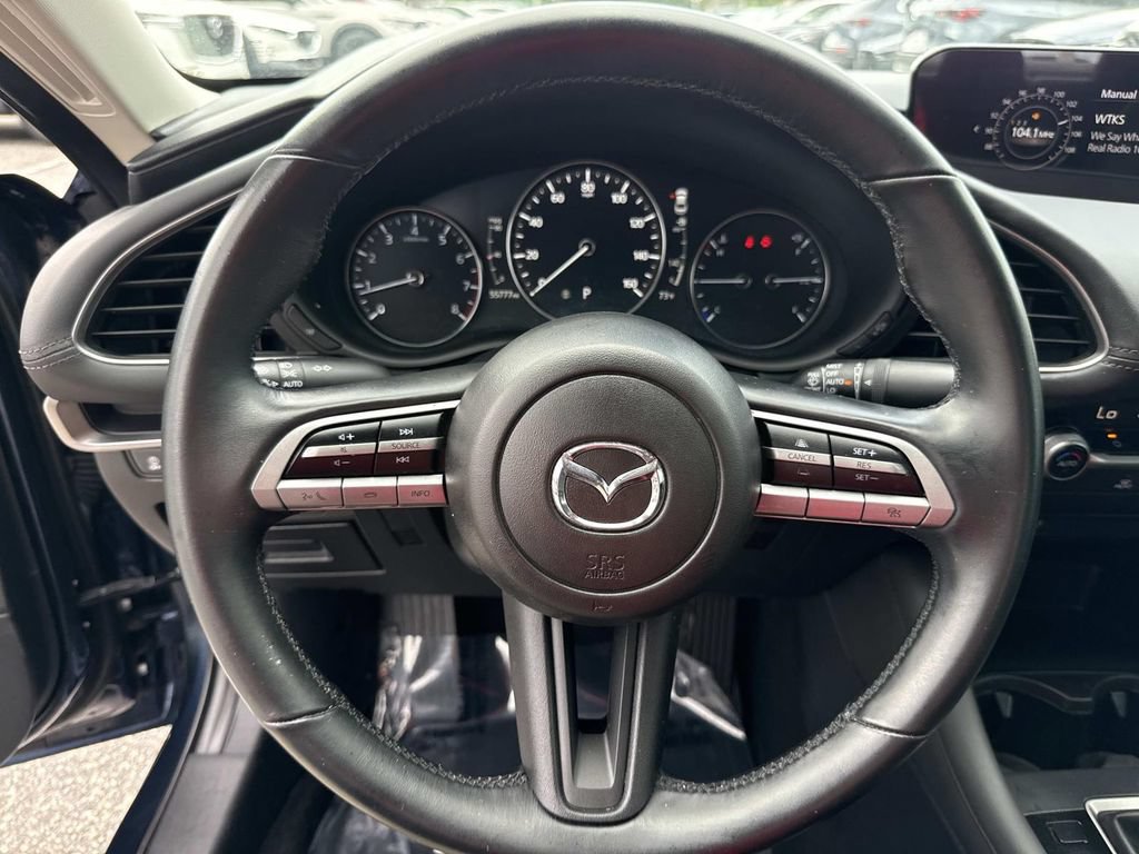Used 2021 MAZDA MAZDA3 s FWD image 40