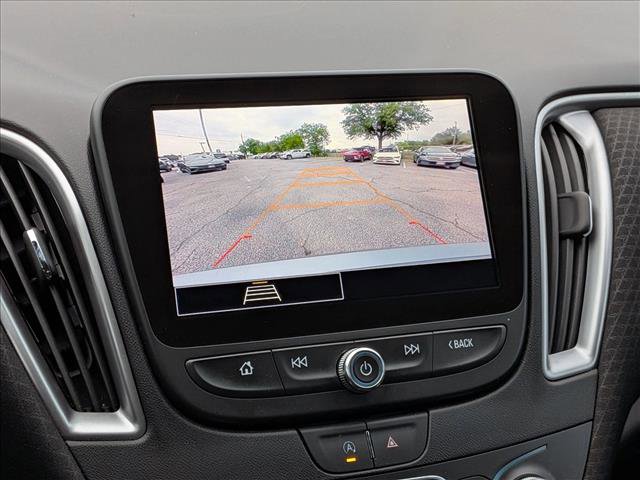 Used 2025 Chevrolet Malibu LT image 10