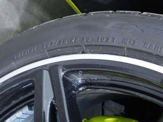 Used 2023 Chevrolet Corvette Stingray Coupe w/ 1LT image 31