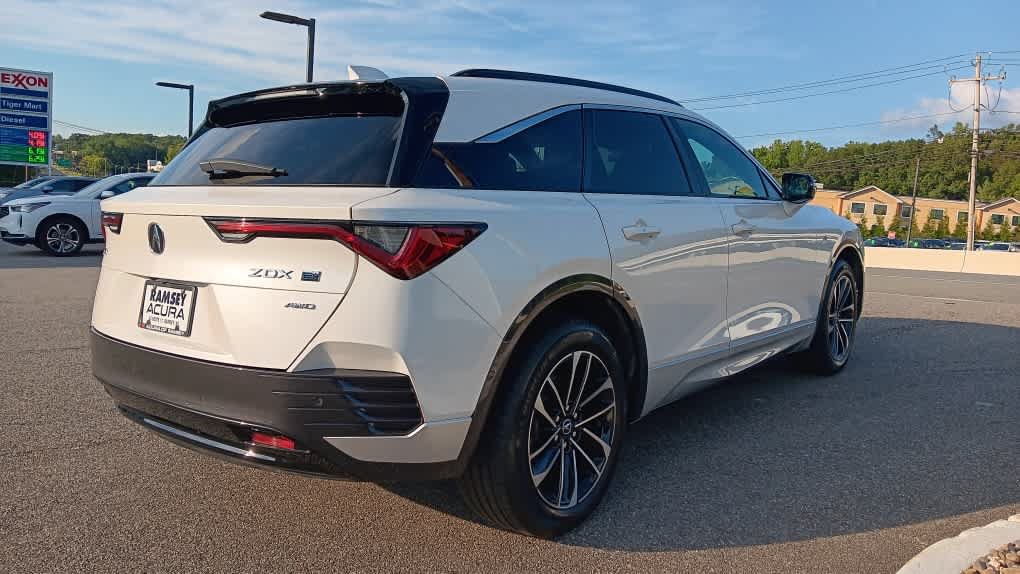 Used 2024 Acura ZDX A-Spec AWD/4WD image 5