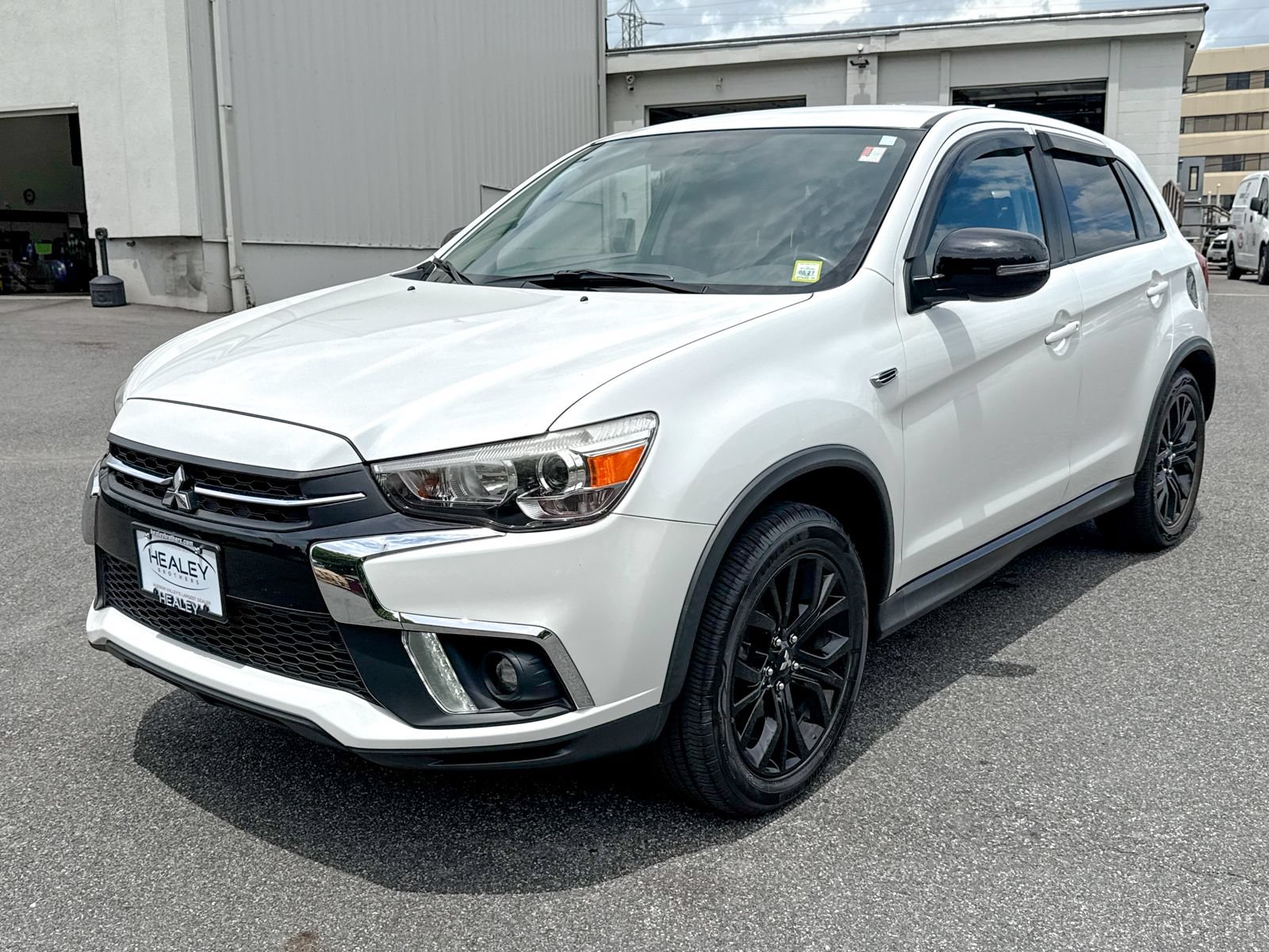 Used 2018 Mitsubishi Outlander Sport LE AWD/4WD image 3