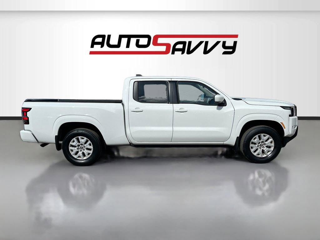 Used 2022 Nissan Frontier SV w/ Technology Package image 8