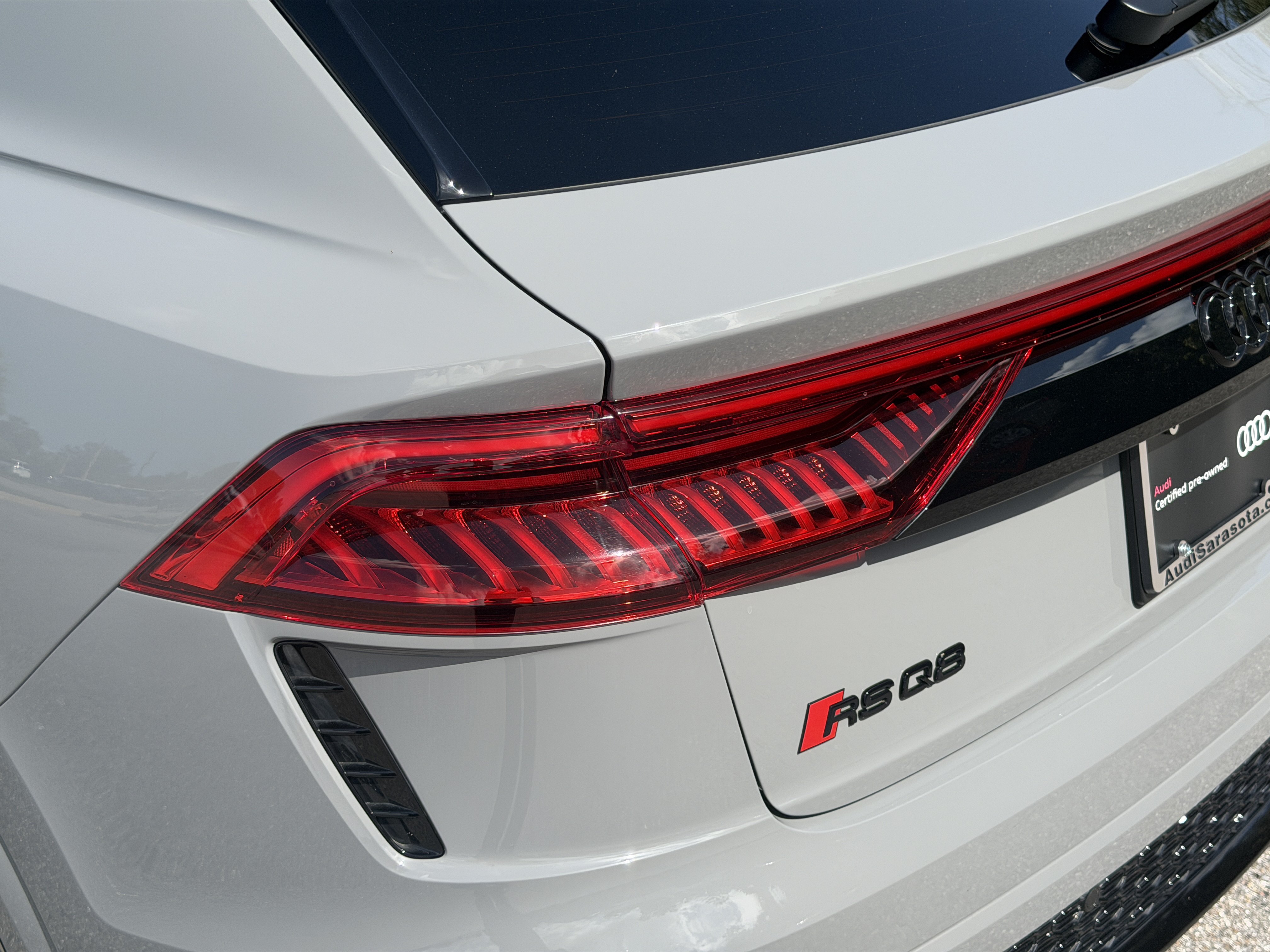 Certified 2024 Audi RS Q8 AWD/4WD image 10