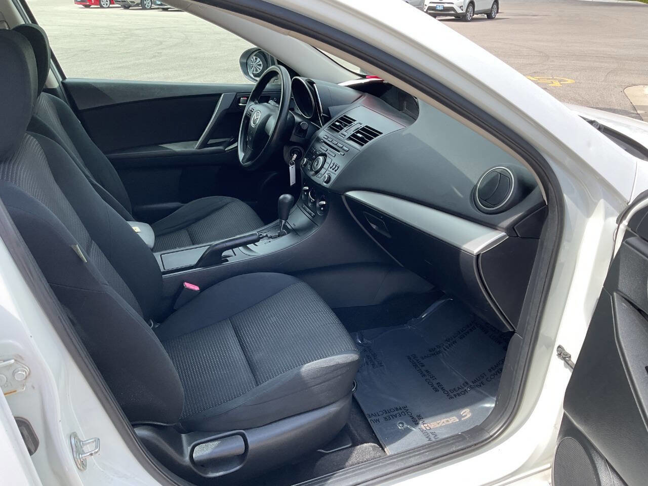Used 2012 MAZDA MAZDA3 i Sport FWD image 35