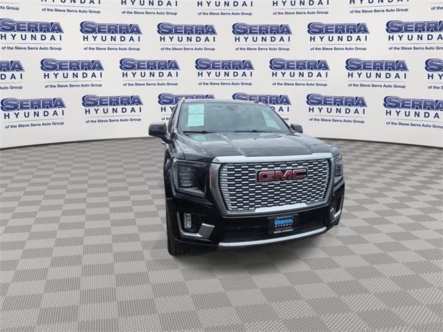 Used 2024 GMC Yukon XL Denali image 3