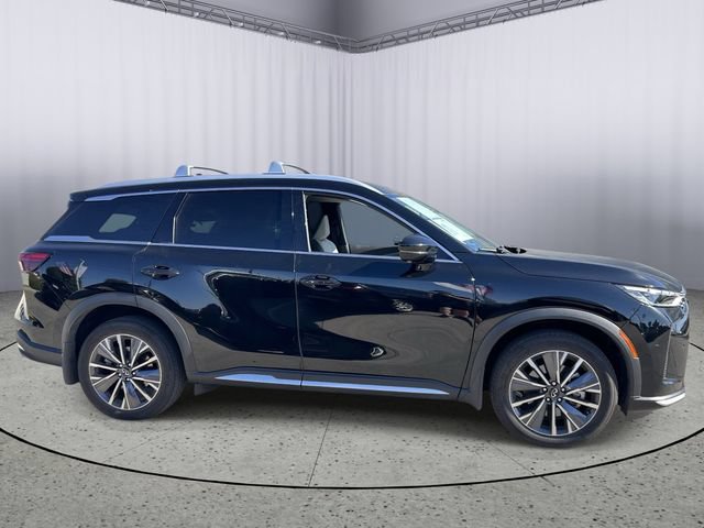 Used 2026 INFINITI QX60 Luxe w/ Cargo Package FWD image 6