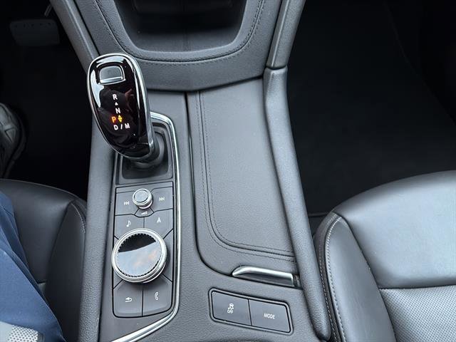 Used 2025 Cadillac XT6 Premium Luxury image 27