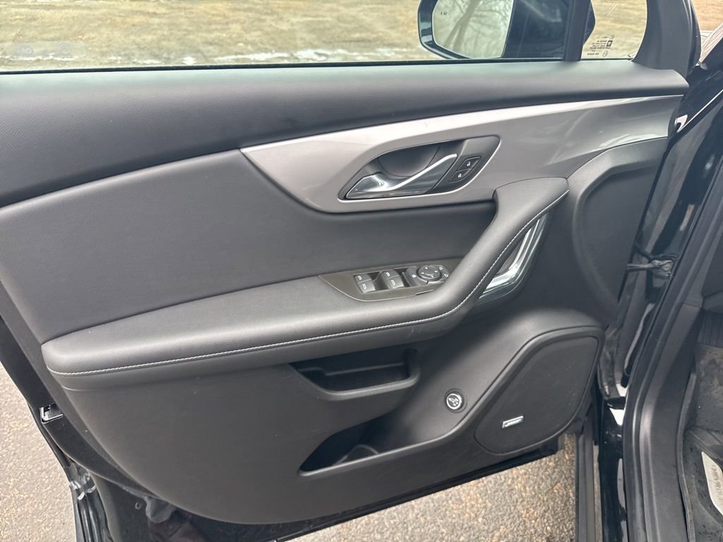 Used 2024 Chevrolet Blazer LT w/ Sound & Technology Package image 18