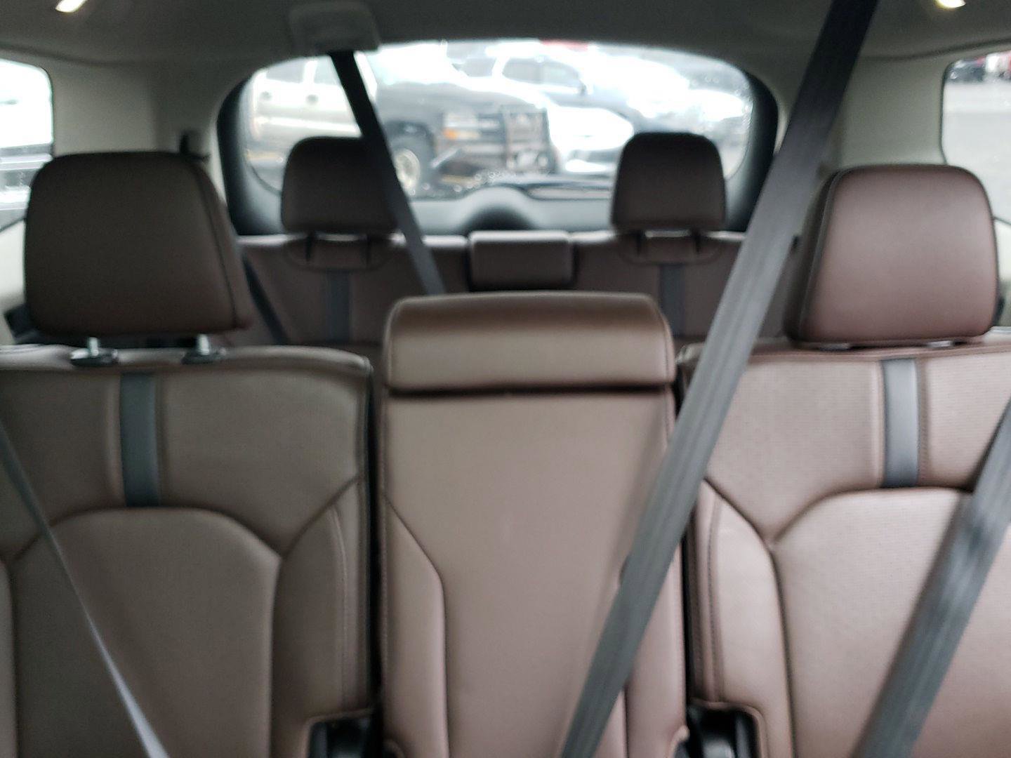 Used 2023 Honda Pilot Elite image 14