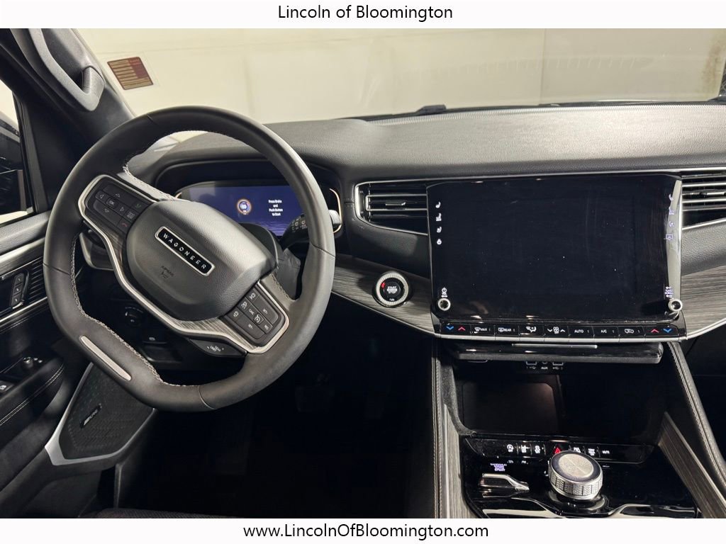 Used 2024 Jeep Wagoneer L Series II w/ Flexible Seating Group image 23