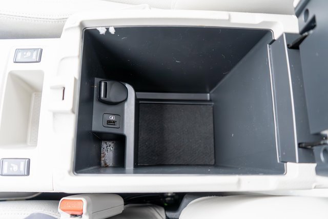 Used 2022 Nissan Rogue Sport SL w/ Premium Package image 35