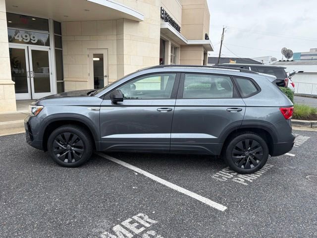 Used 2024 Volkswagen Taos S FWD image 4