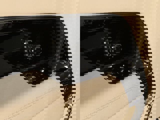 Used 2025 Land Rover Range Rover Long Wheelbase Autobiography image 20