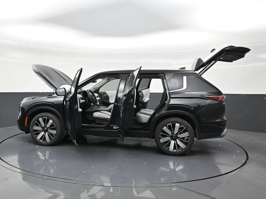 New 2026 Mitsubishi Outlander SE FWD image 30