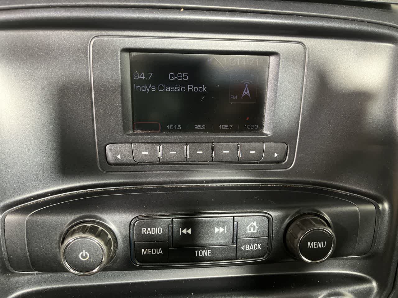 Used 2017 GMC Sierra 1500 2WD Regular Cab image 18