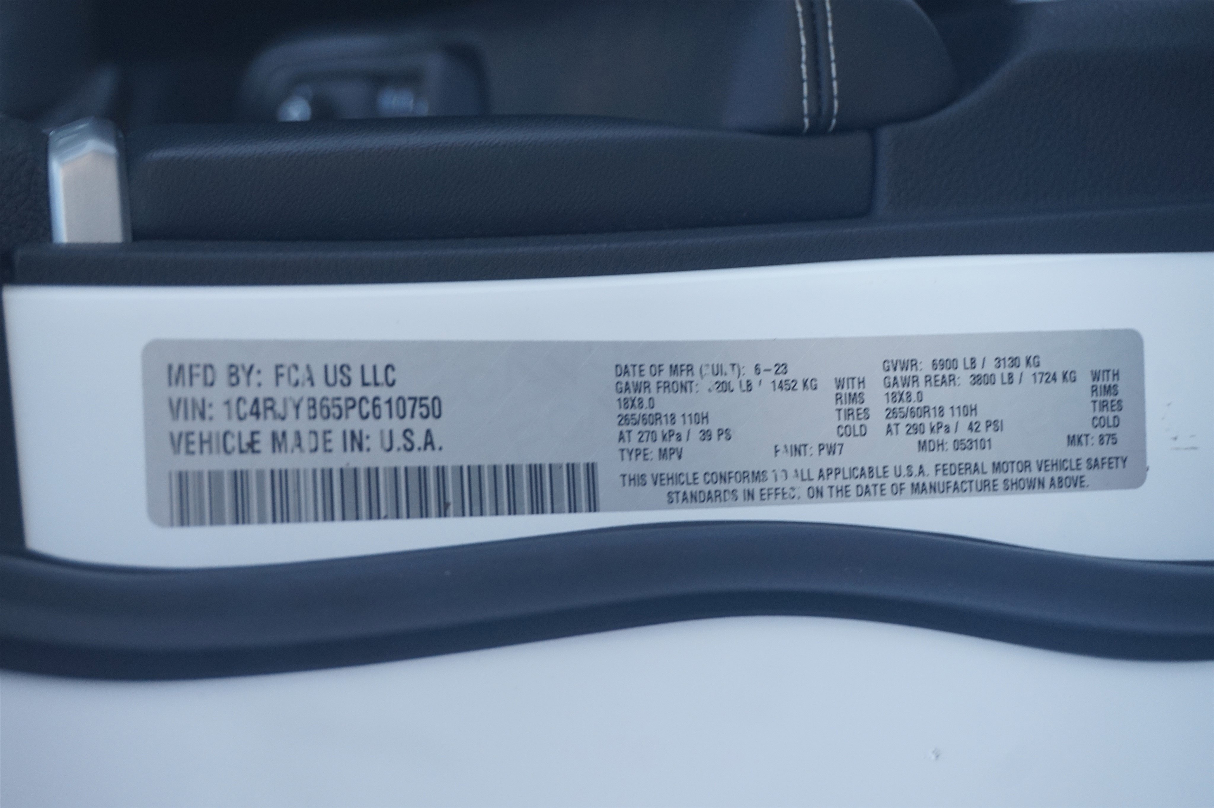 Used 2023 Jeep Grand Cherokee 4WD 4xe w/ Luxury Tech Group II image 42