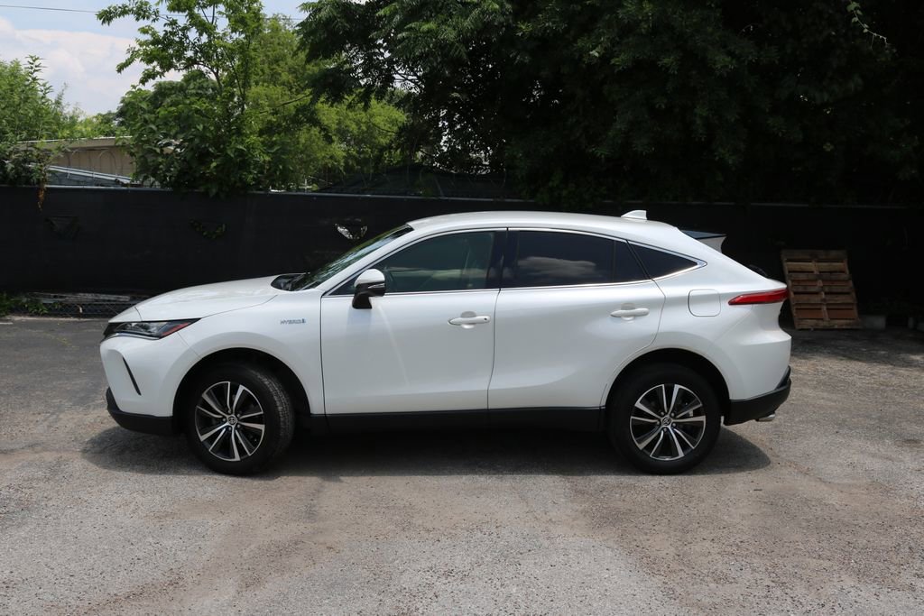 Used 2021 Toyota Venza LE w/ Carpet Mat Package (TMS) AWD/4WD image 2