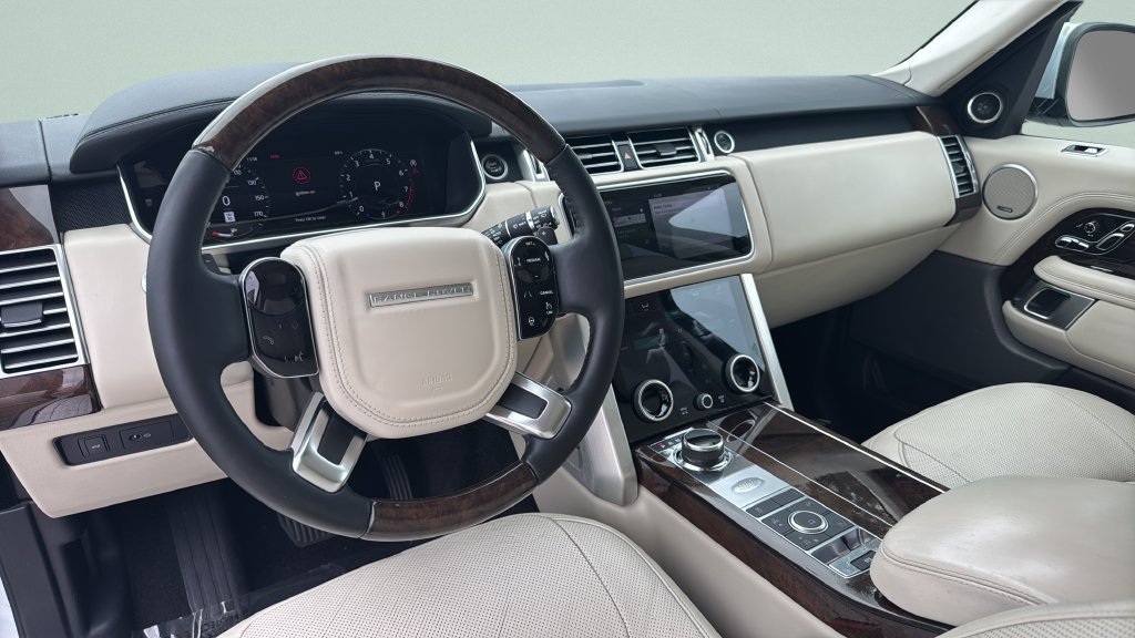 Used 2018 Land Rover Range Rover Supercharged AWD/4WD image 33