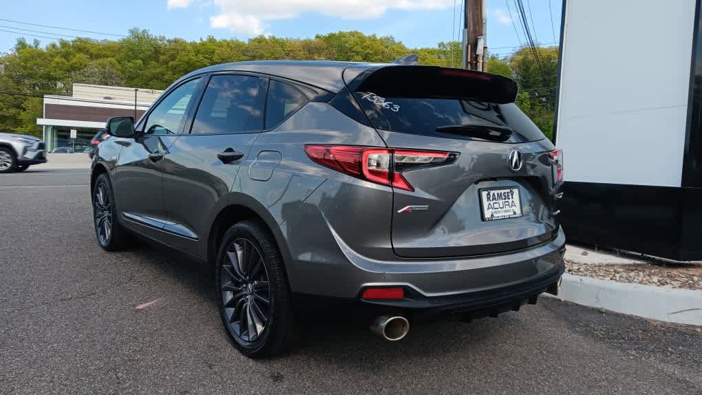Used 2022 Acura RDX AWD image 3