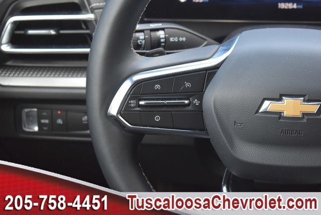 Used 2025 Chevrolet Traverse LT w/ LPO, Floor Liner Package FWD image 30