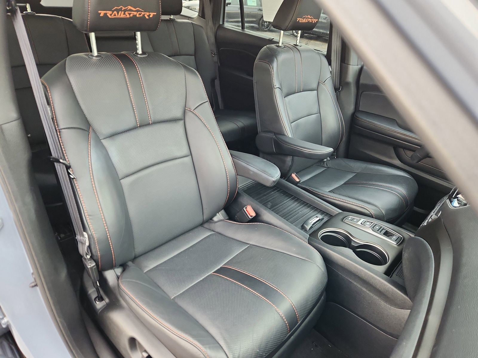 Used 2023 Honda Passport TrailSport image 16