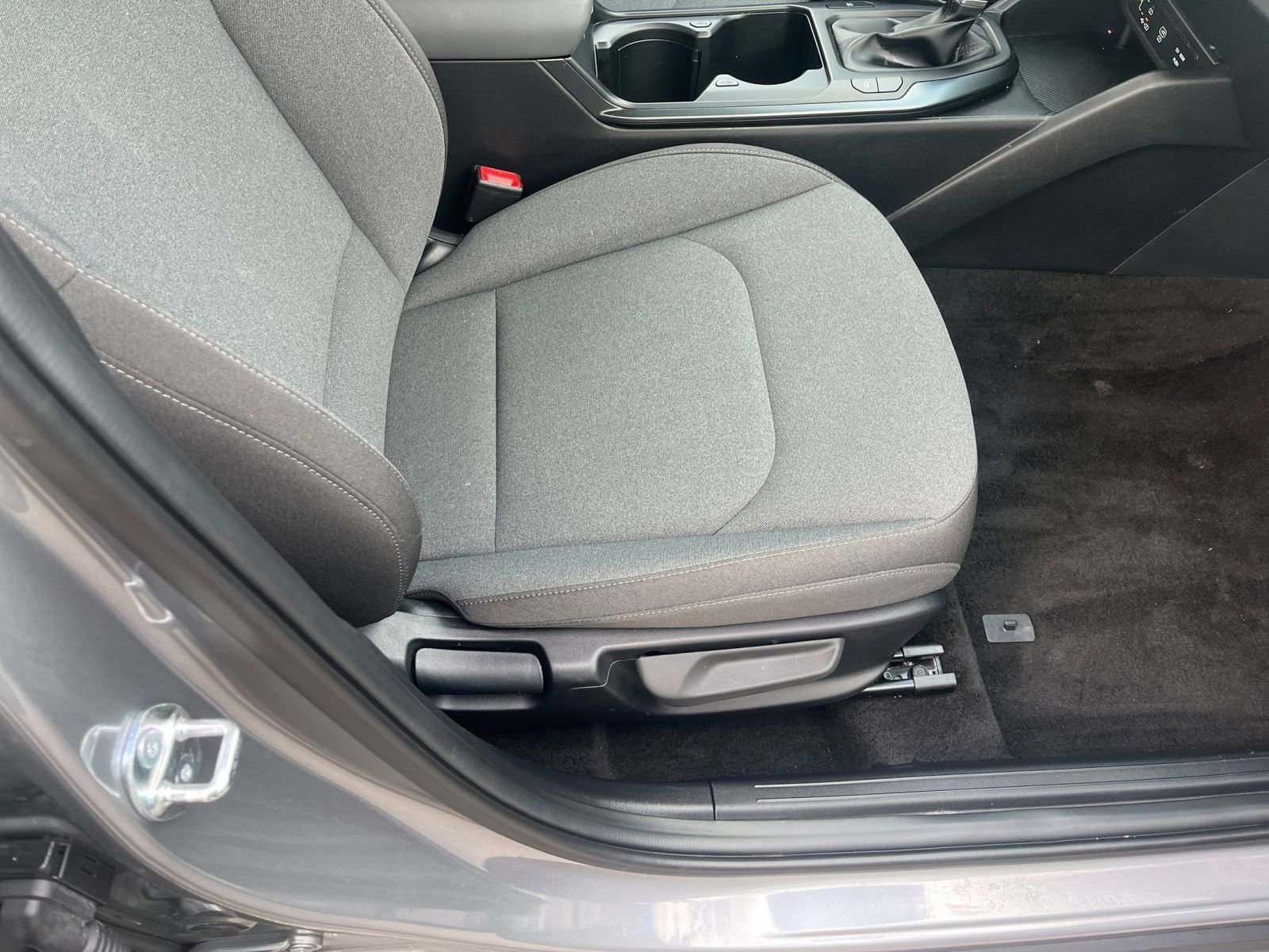 Used 2025 Kia K4 FWD image 25