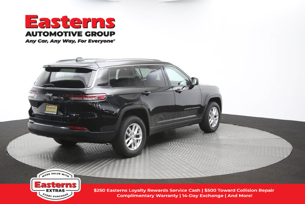 Used 2022 Jeep Grand Cherokee L Laredo w/ Luxury Tech Group I AWD/4WD image 42