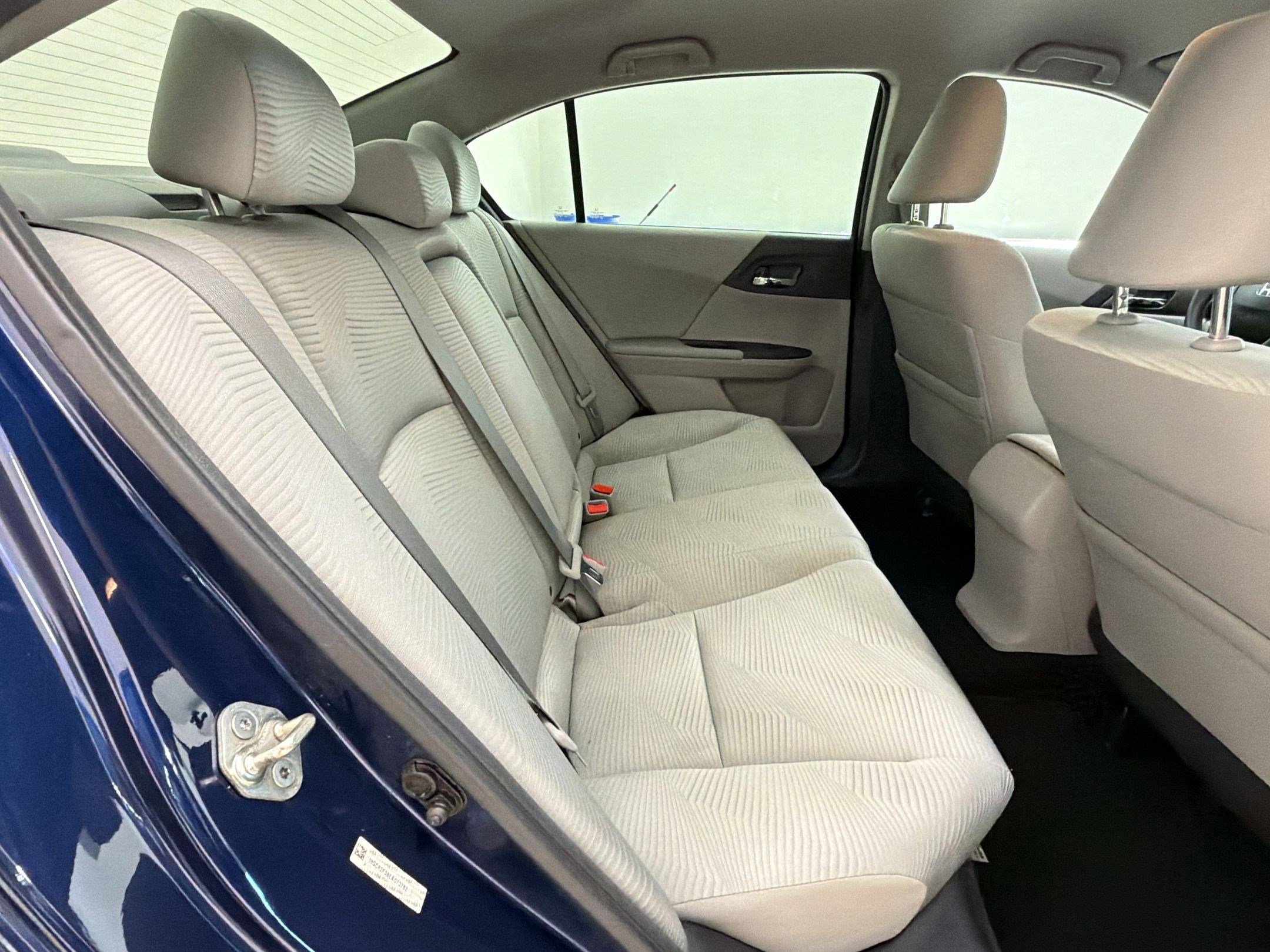 Used 2014 Honda Accord LX image 27