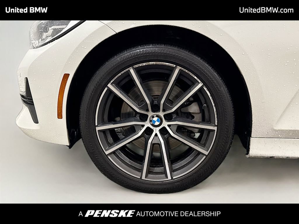 Used 2020 BMW 330i xDrive Sedan w/ Convenience Package AWD/4WD image 2