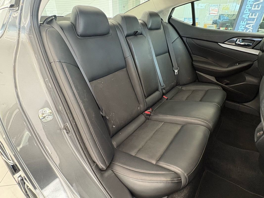 Used 2018 Nissan Maxima 3.5 SL image 24