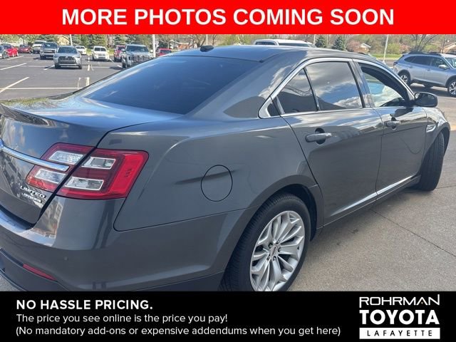 Used 2017 Ford Taurus Limited image 4