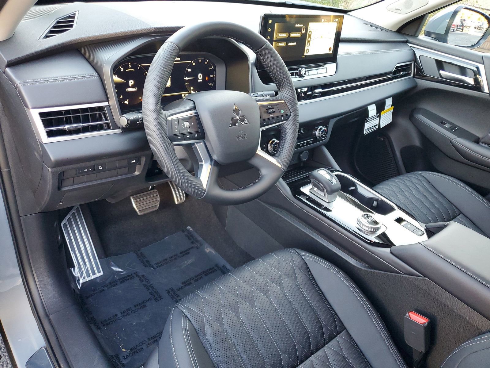 New 2026 Mitsubishi Outlander SEL image 6