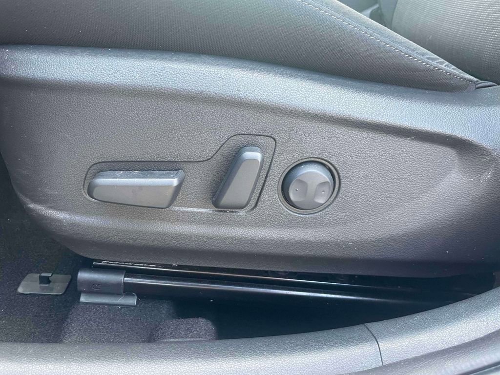 Used 2023 Hyundai Kona SEL image 18