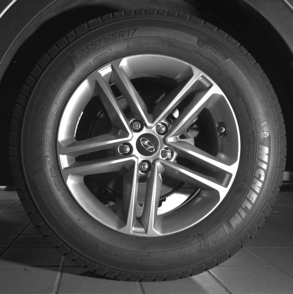 Used 2017 Hyundai Santa Fe Sport FWD image 25