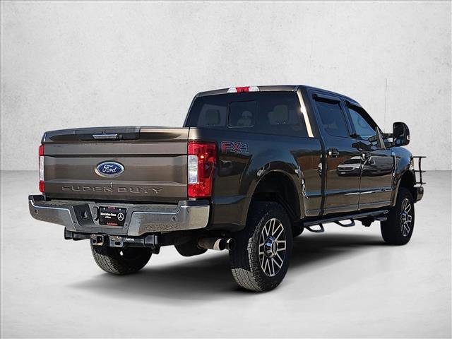Used 2017 Ford F250 Lariat w/ Lariat Value Package image 5