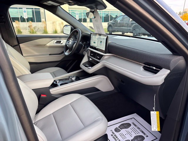 New 2027 Ford Explorer Active w/ Active Comfort Package AWD/4WD image 9