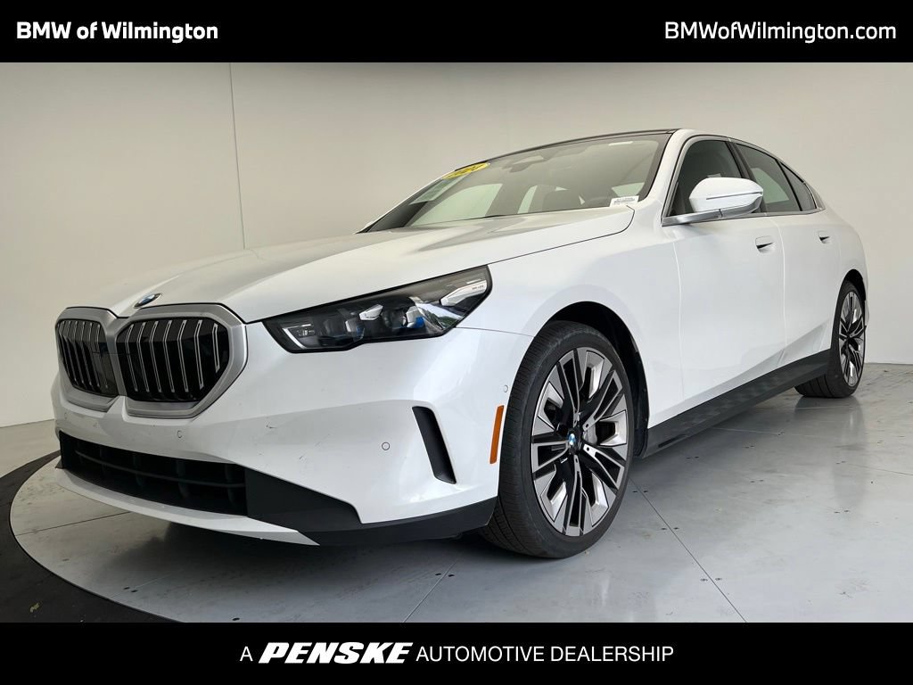Certified 2024 BMW 540i xDrive w/ Convenience Package AWD/4WD image 1